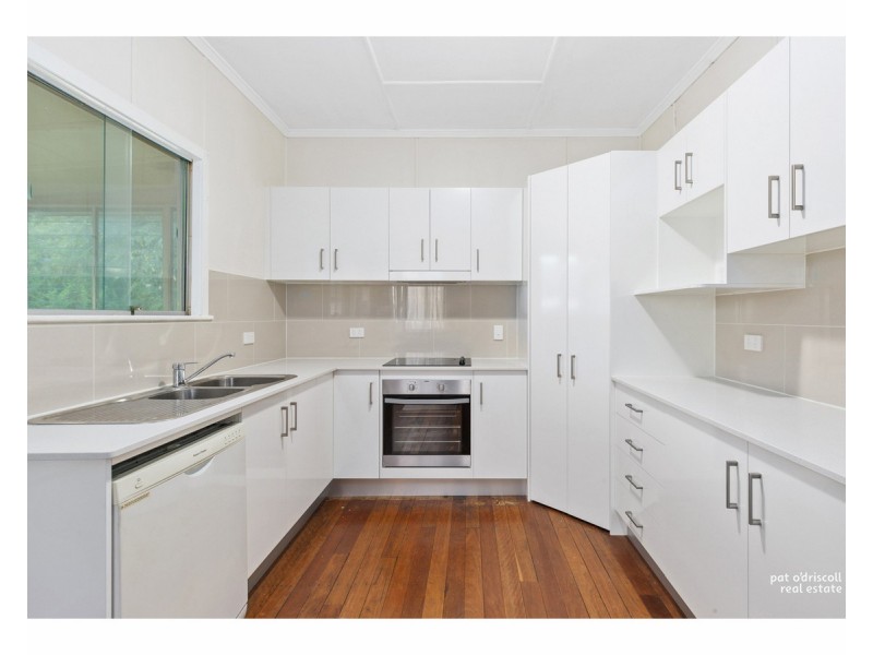 34 Bowen Terrace, The Range QLD 4700