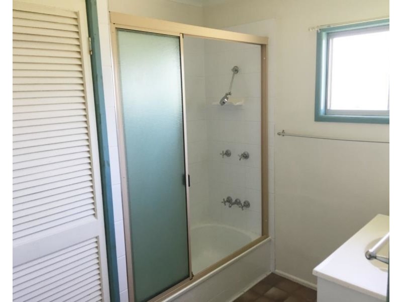 29 Westmoreland Street, Kawana QLD 4701