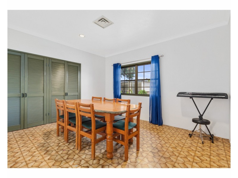 28 Beaney Street, Kawana QLD 4701