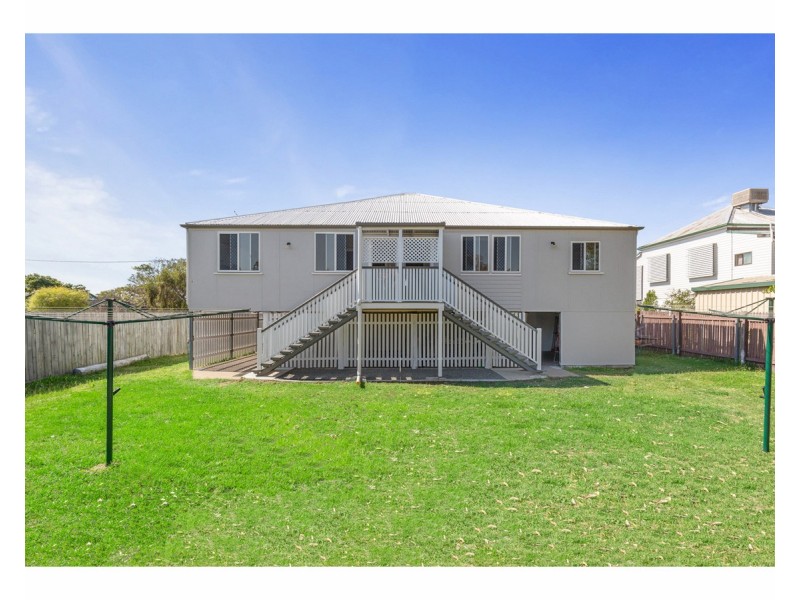 1 & 2/100 Edington Street, Berserker QLD 4701