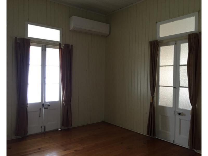 52 Henry Street, The Range QLD 4700