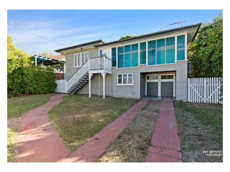 102 Davis Street, The Range QLD 4700