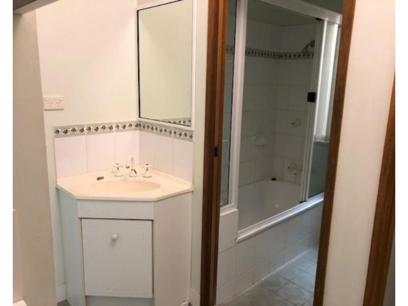 3/194 North Street, West Rockhampton QLD 4700