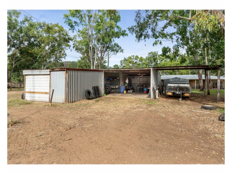 307 Connors Road, Stanwell QLD 4702