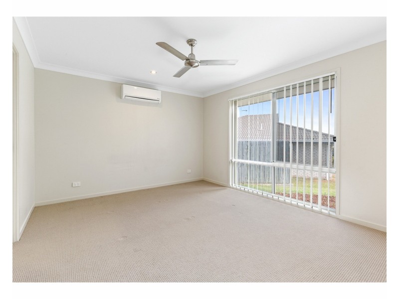 10 Hedgerose Way, Parkhurst QLD 4702