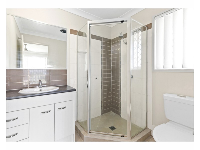 10 Hedgerose Way, Parkhurst QLD 4702