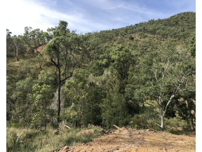 494 Yeppoon Road, Limestone Creek QLD 4701