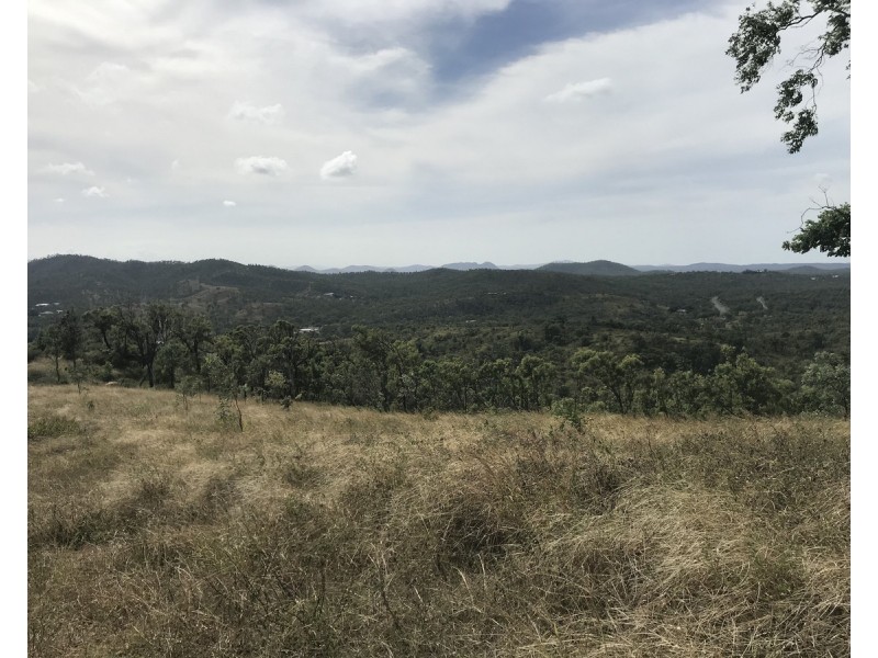 494 Yeppoon Road, Limestone Creek QLD 4701