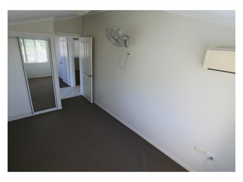 35 Dean Street, Berserker QLD 4701