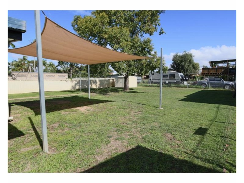 35 Dean Street, Berserker QLD 4701
