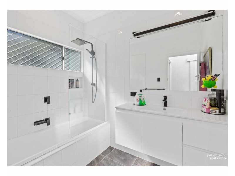 421 Rockonia Road, Koongal QLD 4701