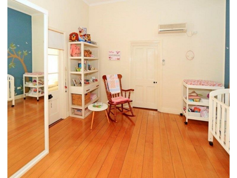 3 MacGregor Street, The Range QLD 4700