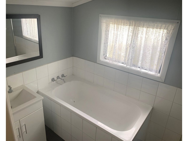 313 Bolsover Street, Depot Hill QLD 4700