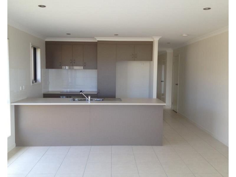 11 Georgia Drive, Parkhurst QLD 4702