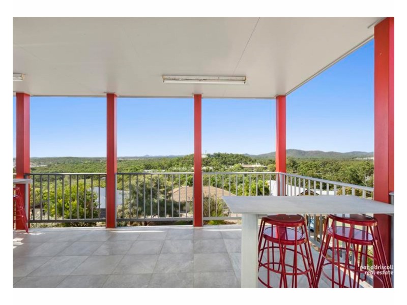 5 Connemara Drive, Kawana QLD 4701