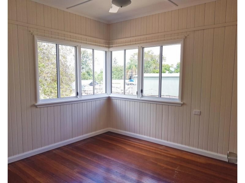 112 Clifton Street, Berserker QLD 4701