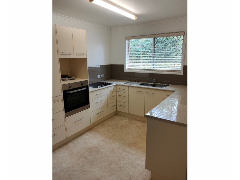 2/453 Eichelberger Street, Frenchville QLD 4701