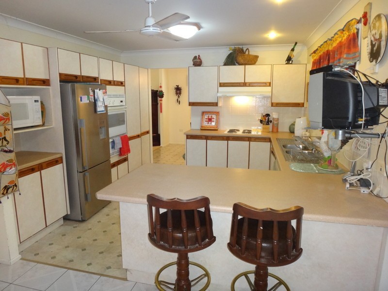 19 Goddard Street, Norman Gardens QLD 4701