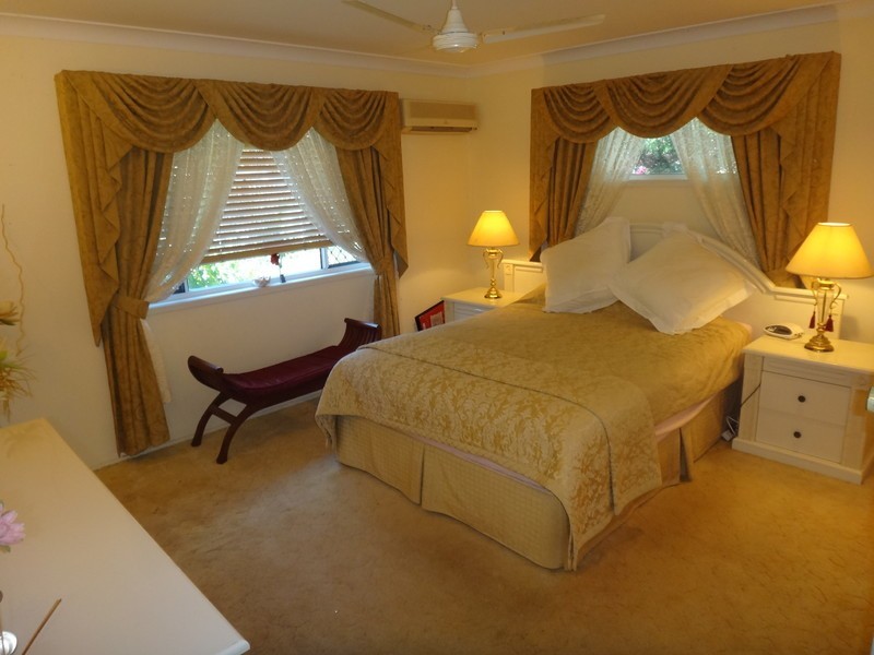 19 Goddard Street, Norman Gardens QLD 4701