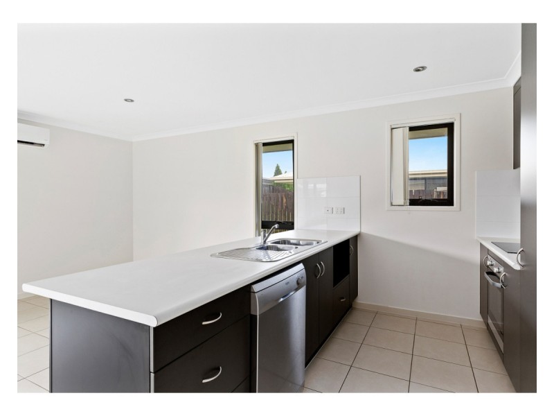 24 Vermont Drive, Parkhurst QLD 4702