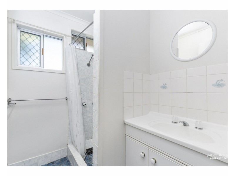 2/595 Ibis Avenue, Kawana QLD 4701