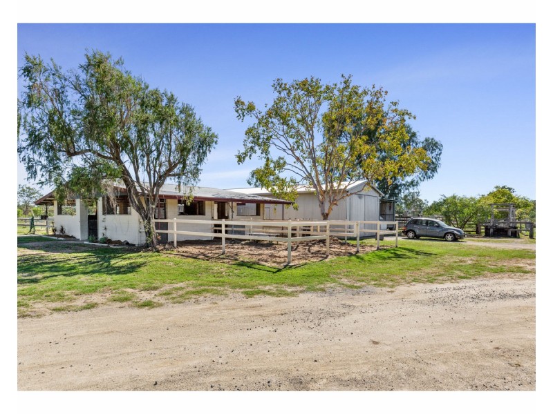 626 Gavial Gracemere Road, Gracemere QLD 4702
