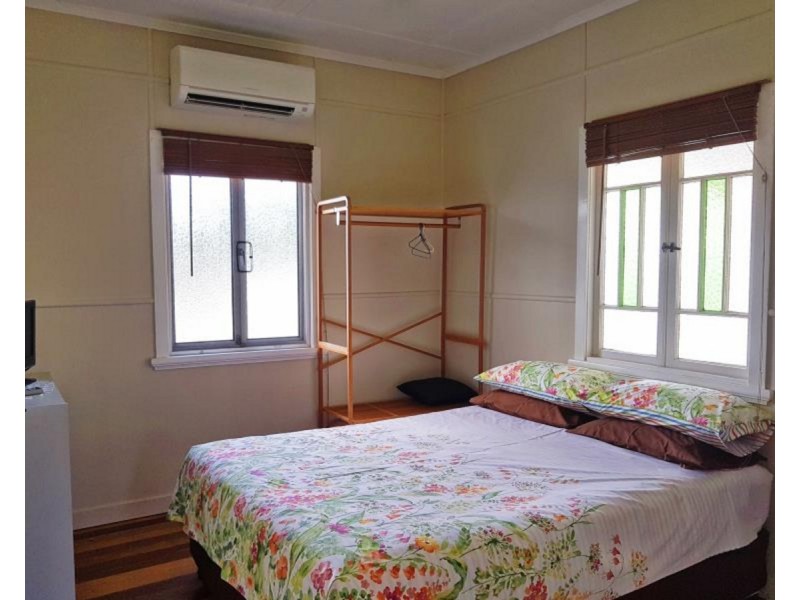 342 Denham Street, West Rockhampton QLD 4700