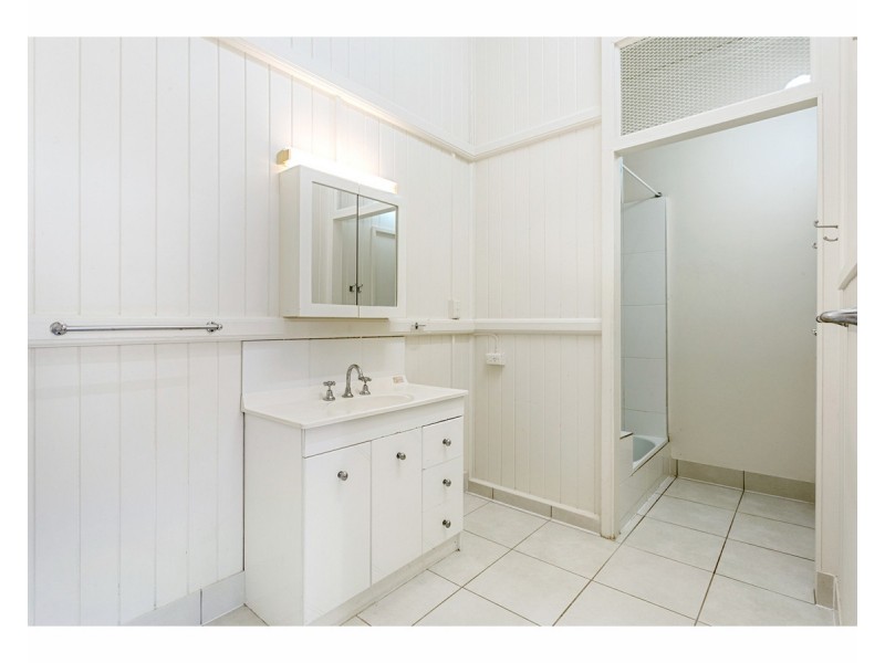 101 Rundle Street, Wandal QLD 4700