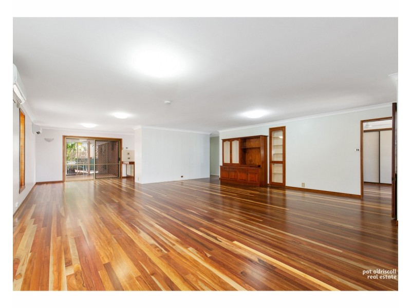 17 King Street, The Range QLD 4700