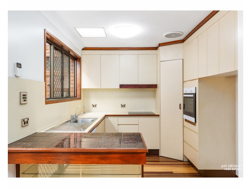 17 King Street, The Range QLD 4700