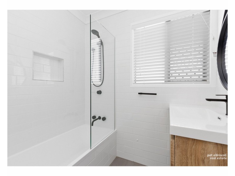 320 Blanchfield Street, Koongal QLD 4701