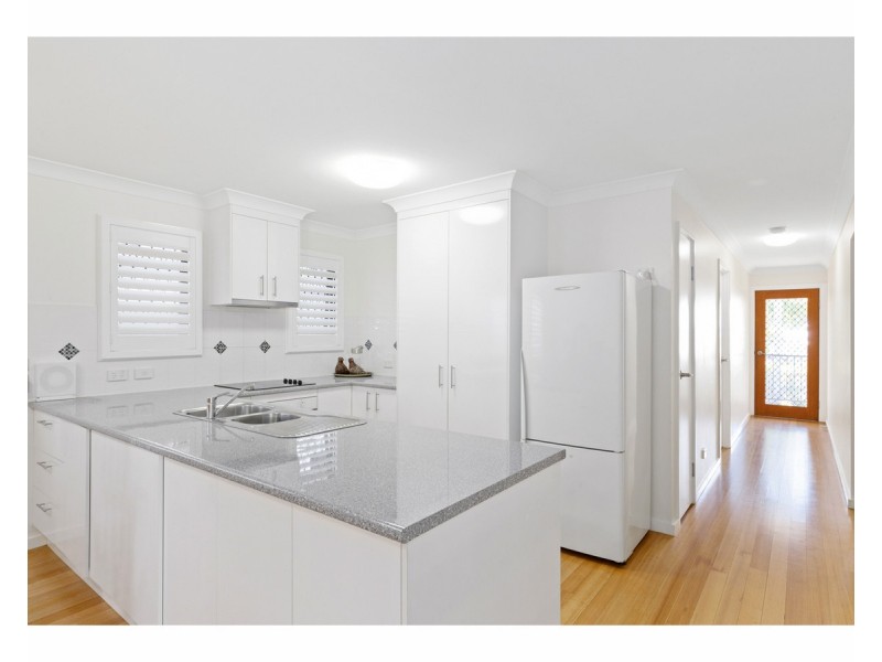 12 Rundle Street, Wandal QLD 4700