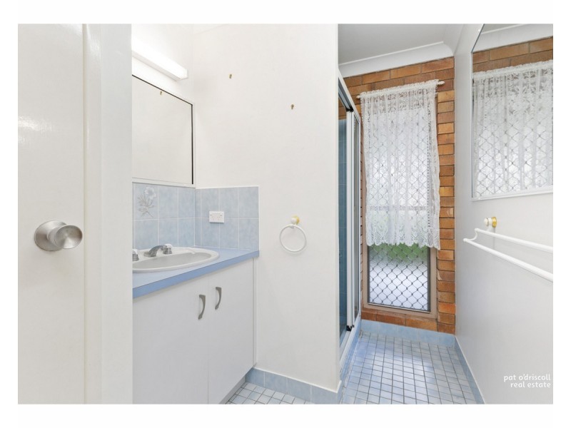 6 Fryer Avenue, Frenchville QLD 4701