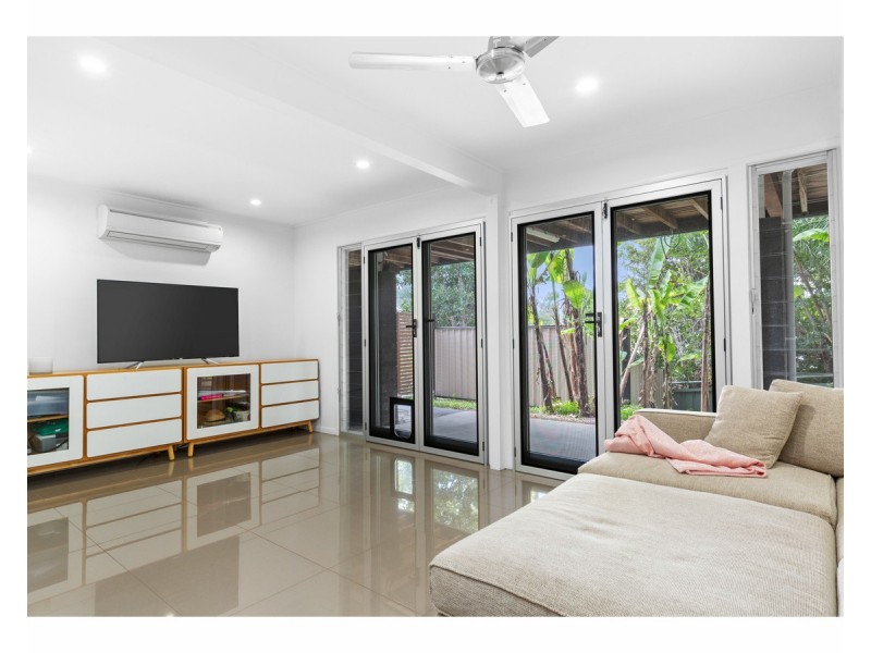 31 Queen Street, The Range QLD 4700