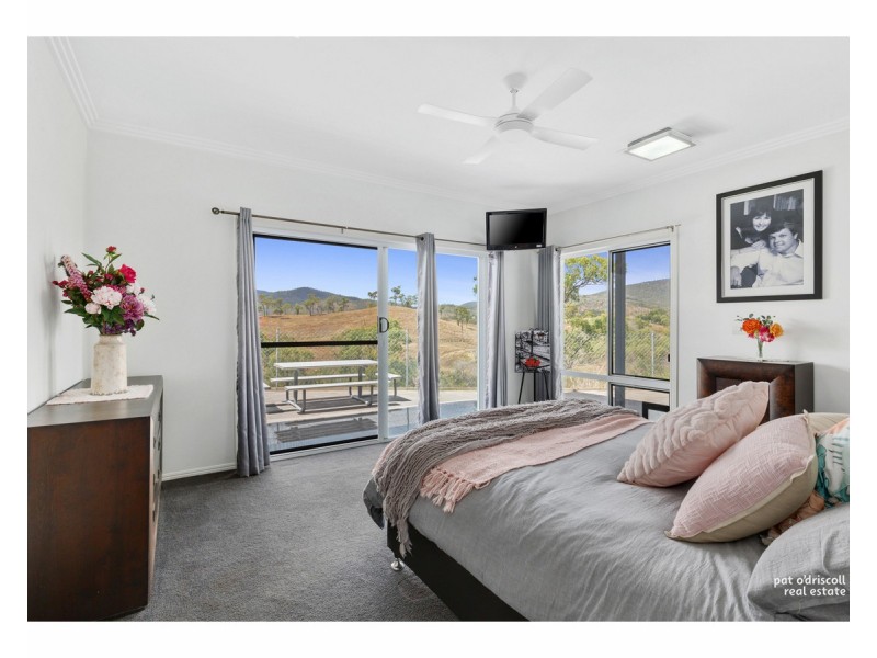 102 Grigg Road, Limestone Creek QLD 4701
