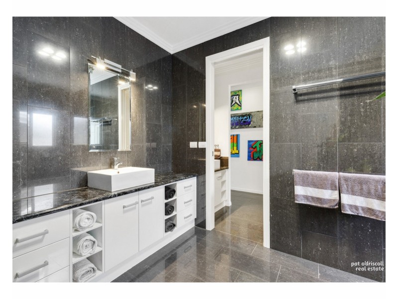 102 Grigg Road, Limestone Creek QLD 4701