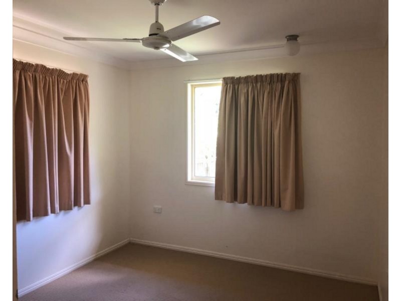 4/259 Carlton Street, Kawana QLD 4701