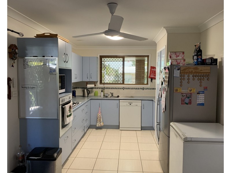 70 Bean Avenue, Parkhurst QLD 4702