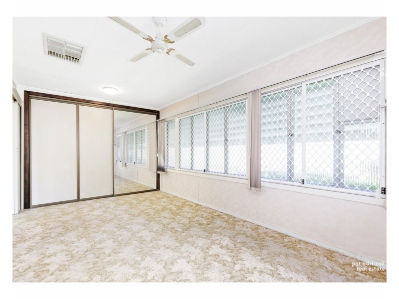 180 Main Street, Park Avenue QLD 4701