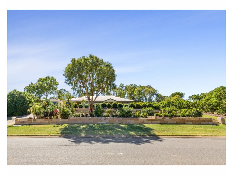 6-8 Kristie Drive, Rockyview QLD 4701