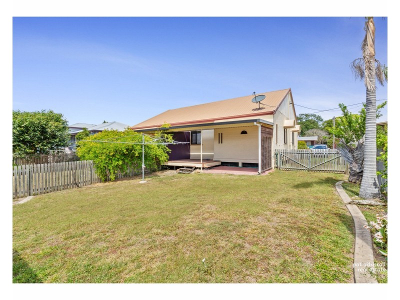 1/2/56 Nicholson Street, Allenstown QLD 4700
