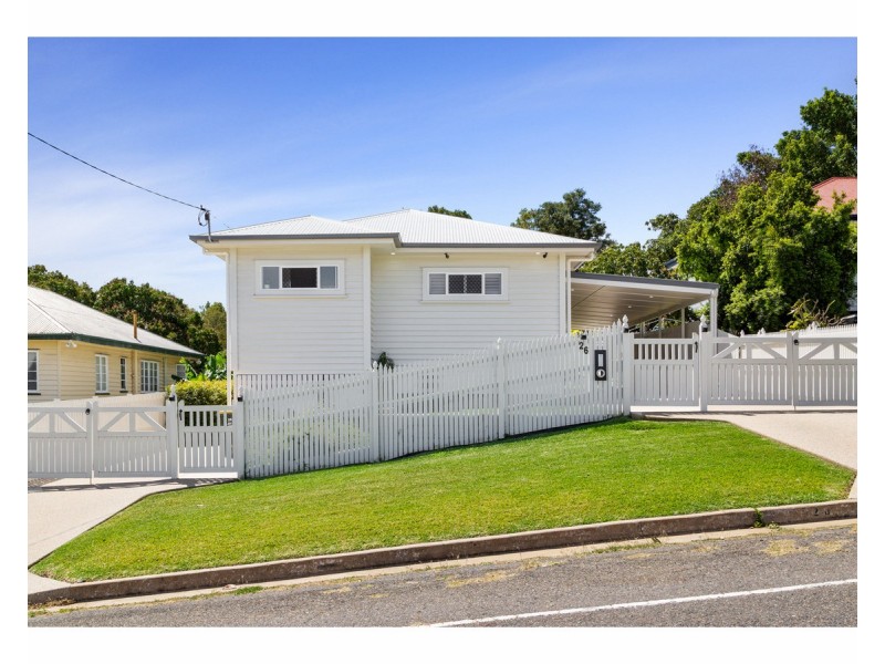 26 Bowen Terrace, The Range QLD 4700