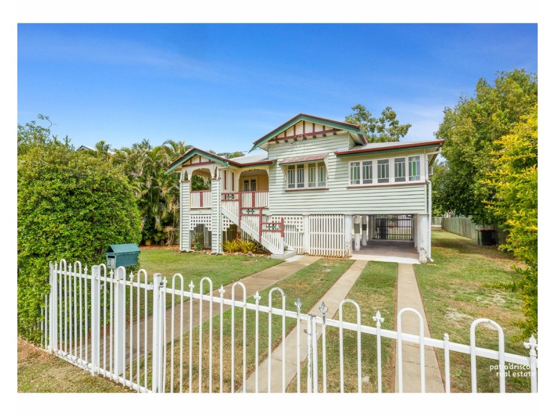 89 Main Street, Park Avenue QLD 4701