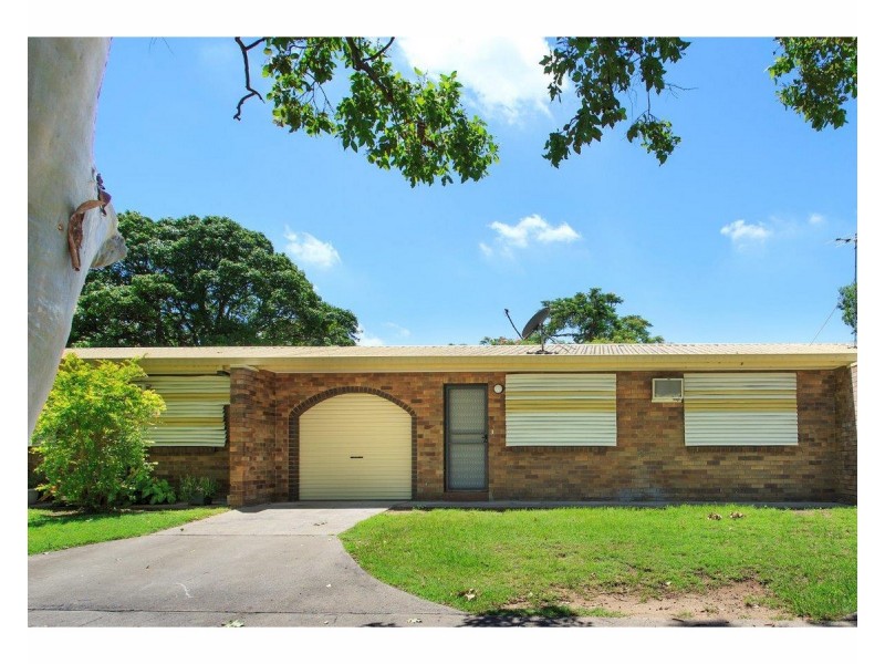 1,2,3,4,5/11 Card Street, Berserker QLD 4701