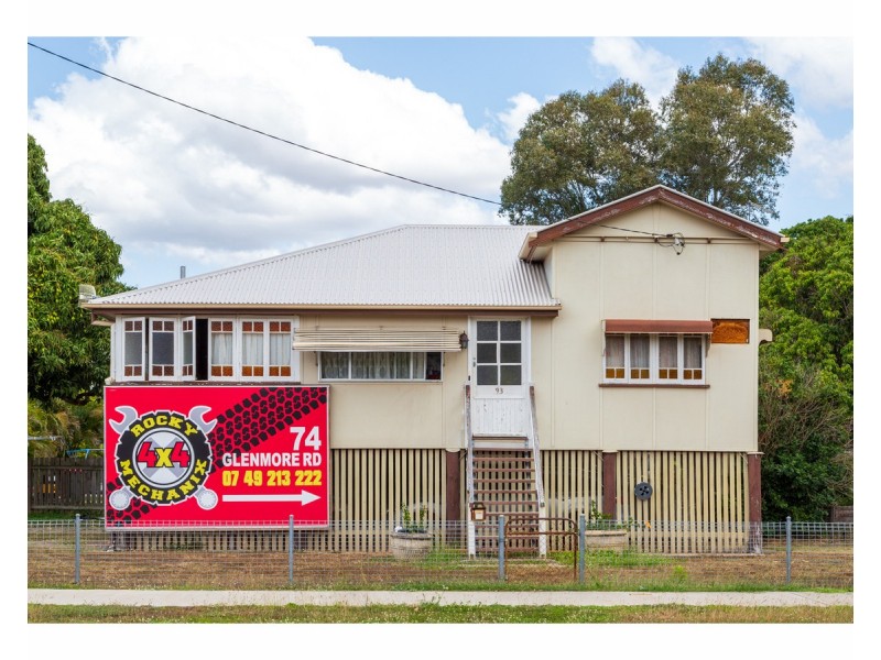 93 Main Street, Park Avenue QLD 4701