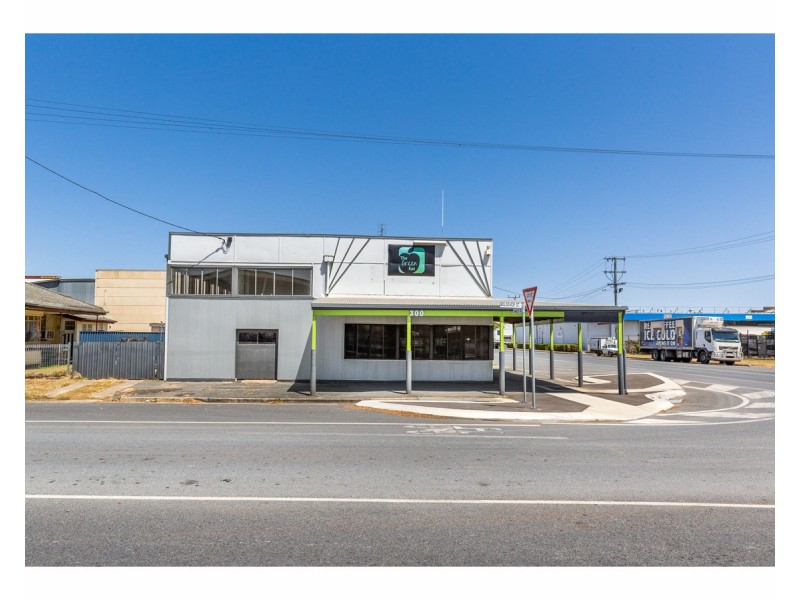 300 Bolsover Street, Rockhampton City QLD 4700
