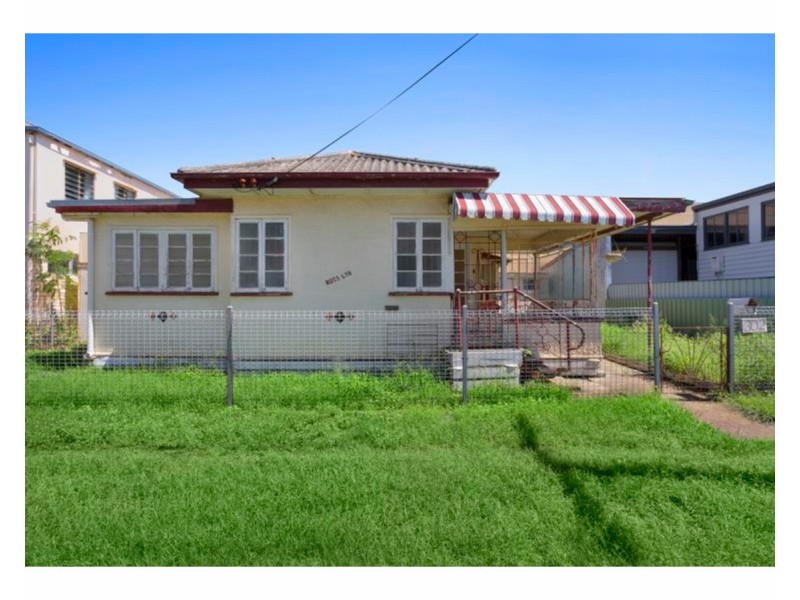 302 Bolsover Street, Rockhampton City QLD 4700