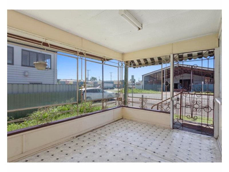 302 Bolsover Street, Rockhampton City QLD 4700