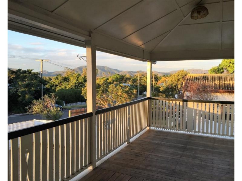 27 Jones Street, Wandal QLD 4700