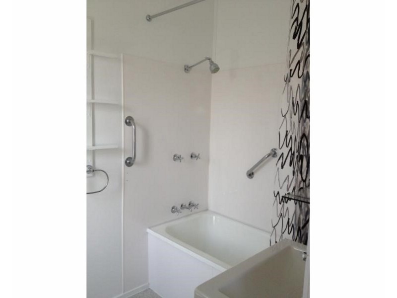 75 Hamilton Avenue, Wandal QLD 4700